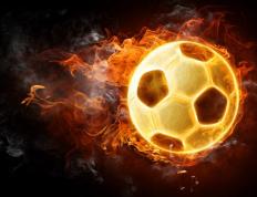 开云体育中国-赛道与绿茵场的双线狂飙，F1揭幕战悬念与莱比锡红牛的红色旋风