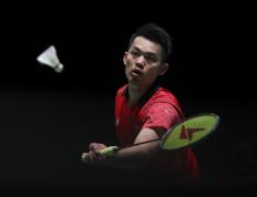 开云APP-包含英格兰羽毛球队完胜中国羽毛球队，林丹绝境逆转的词条