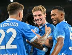 开云体育官网-意大利联赛热战：佛罗伦萨对阵那不勒斯，谁能笑到最后