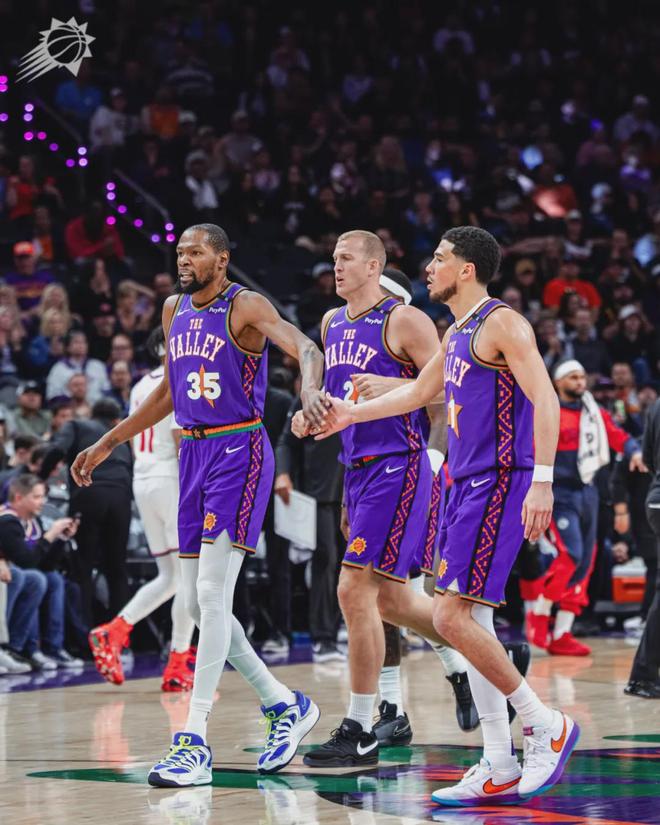 开云下载-包含湖人力克太阳取得五连胜,全明星阵容发挥抢眼的词条