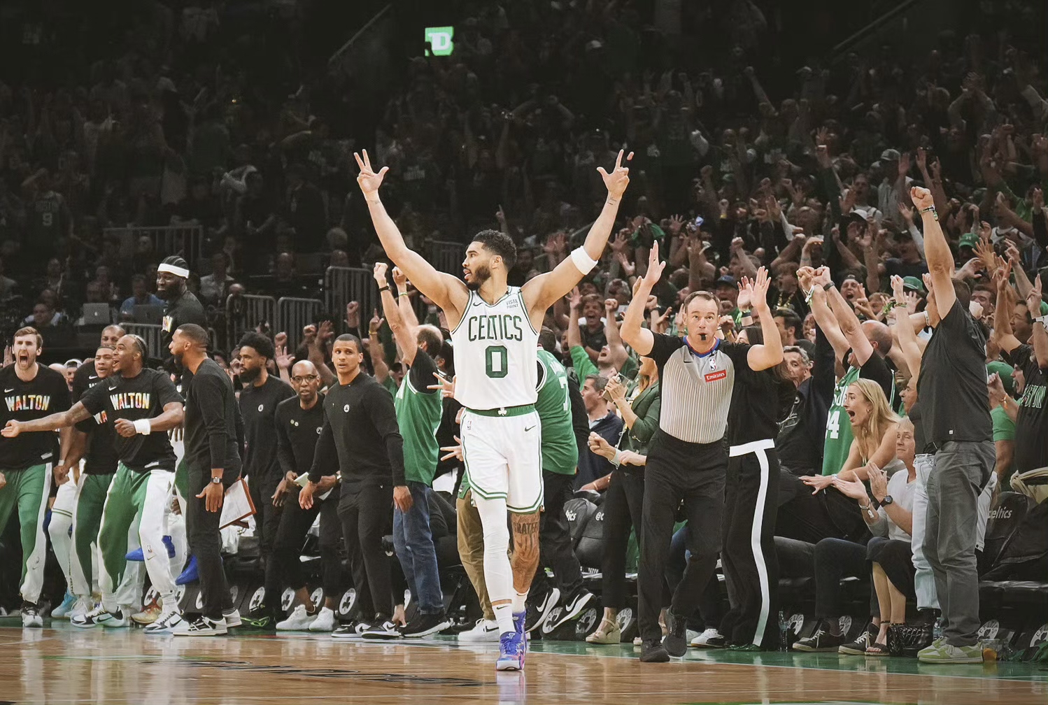 开云体育登录-独行侠主场负于凯尔特人，止步连胜