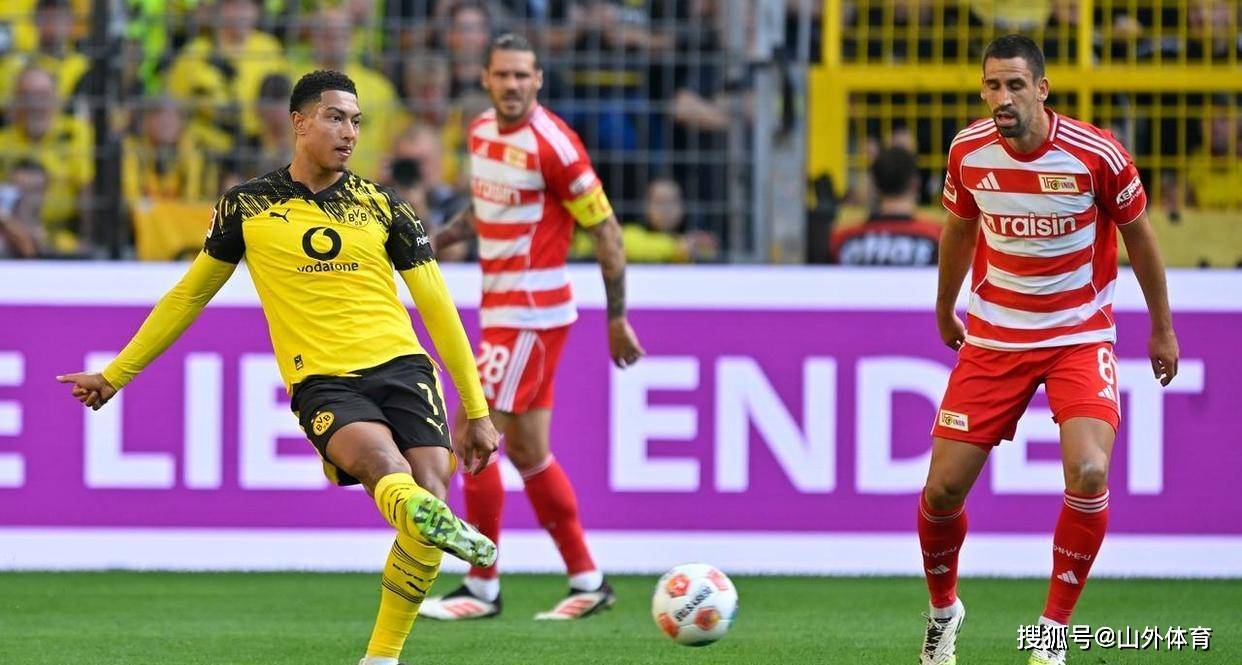 开云体育官方网站-多特蒙德完胜曼联,阿尔巴统治全场