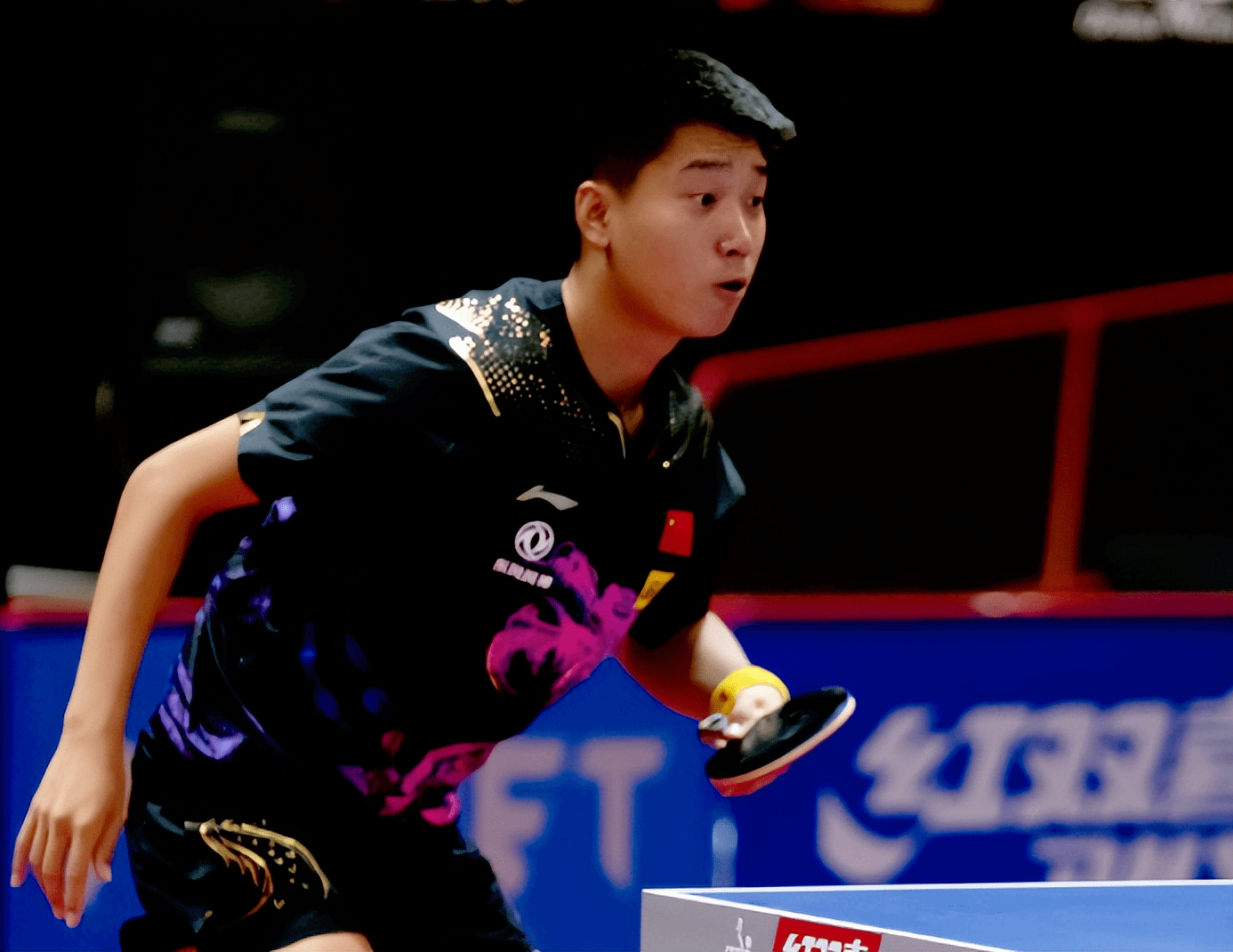 开云体育登录-滚球预测选手爆冷获胜，专家预测失准