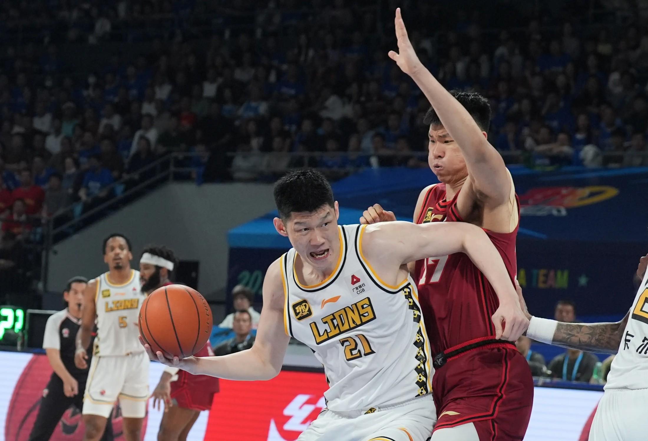 开云下载-吉林队翻盘青岛队,胡金秋带队取胜