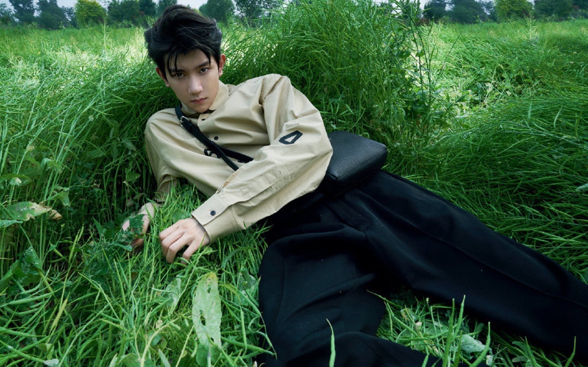 开云体育APP下载-经典之战,布克力挽狂澜,公牛掀翻广厦