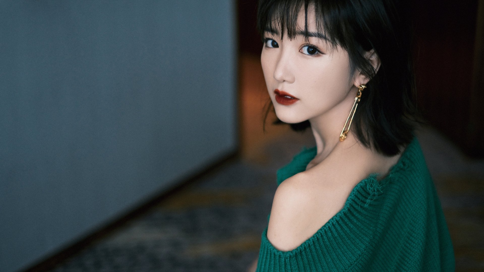 开云APP-极速与战术，从勒沃库森闪电战到F1法国大奖赛的争冠启示