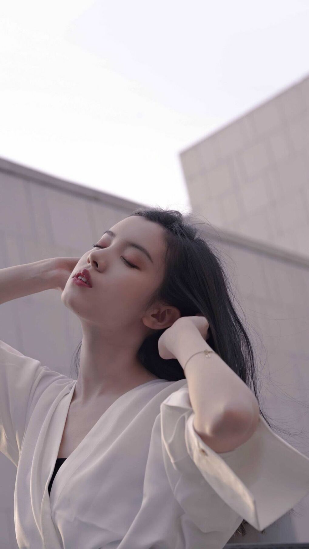 开云APP-富安健洋,亚洲之盾的存在感与巴黎的战术牢笼