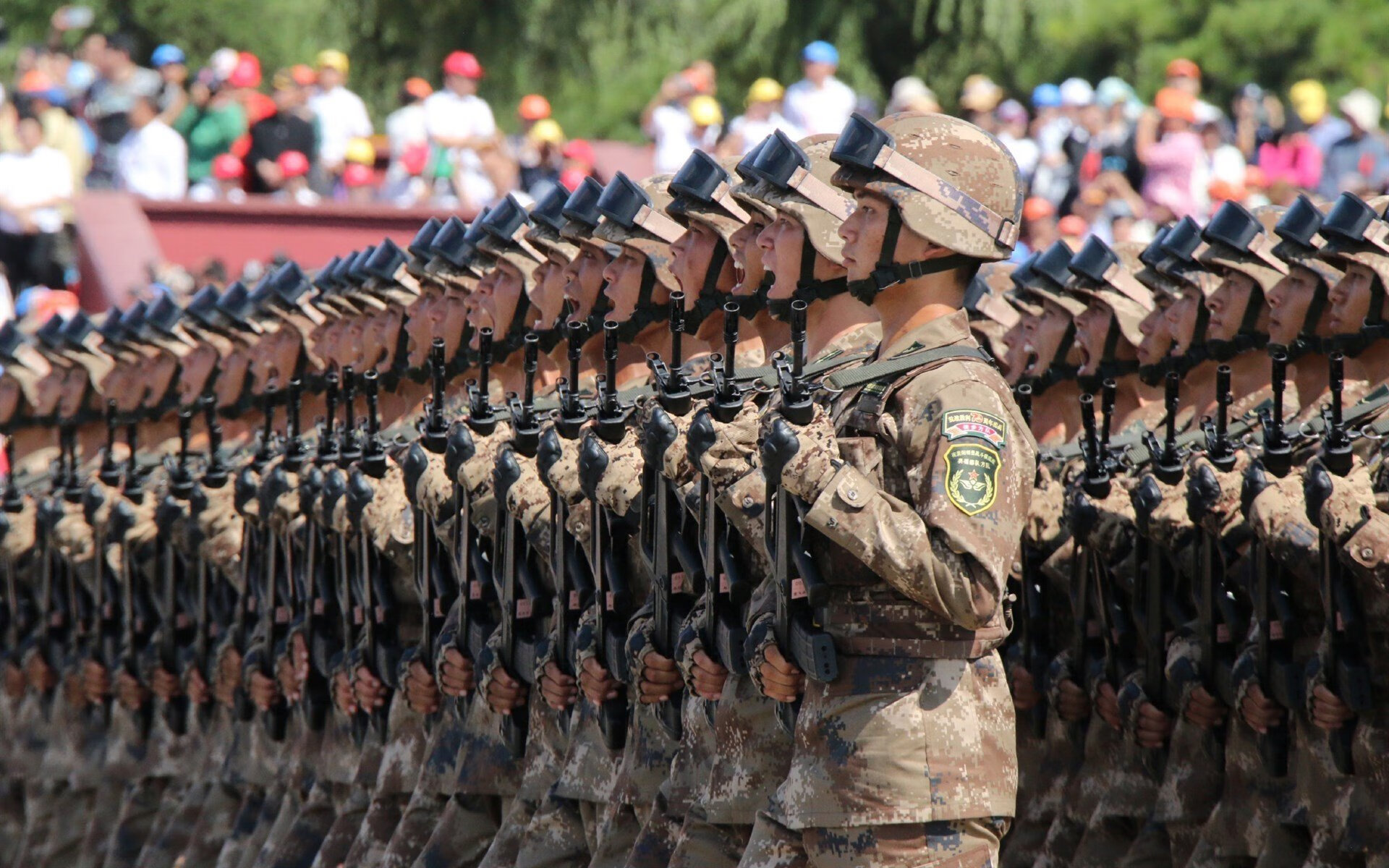 开云APP-千斤重压下的一剑封喉，霍勒迪的德甲封神夜