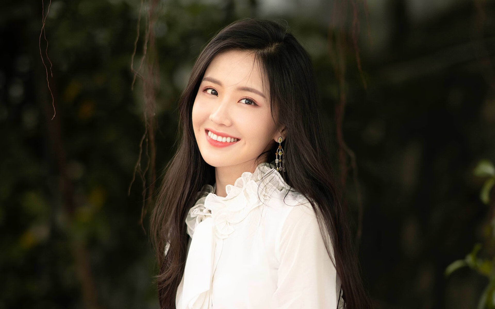 开云体育-断头台下的独舞,莫兰特扛起全队,难阻雷霆提前终结悬念